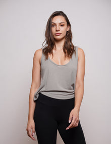 NO 18 GREY
