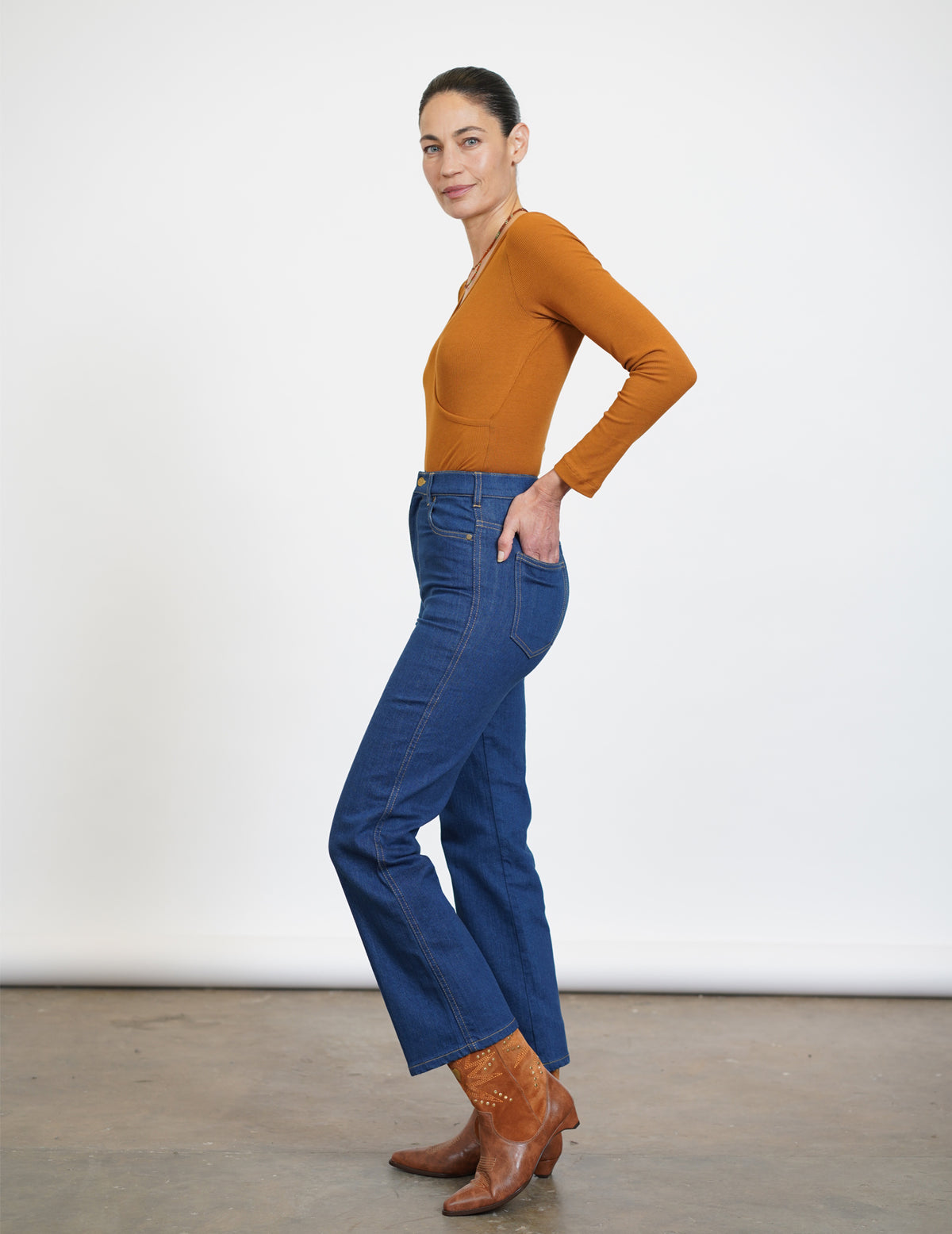 ג'ינס G DENIM גזרה רחבה כחול עמוק